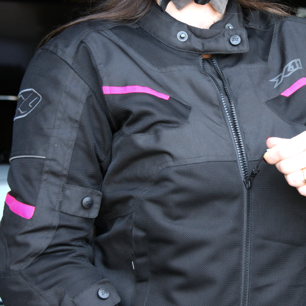 Jaqueta X11 Breeze 2 Feminina Ventilada Preta com Rosa - Imagem 4